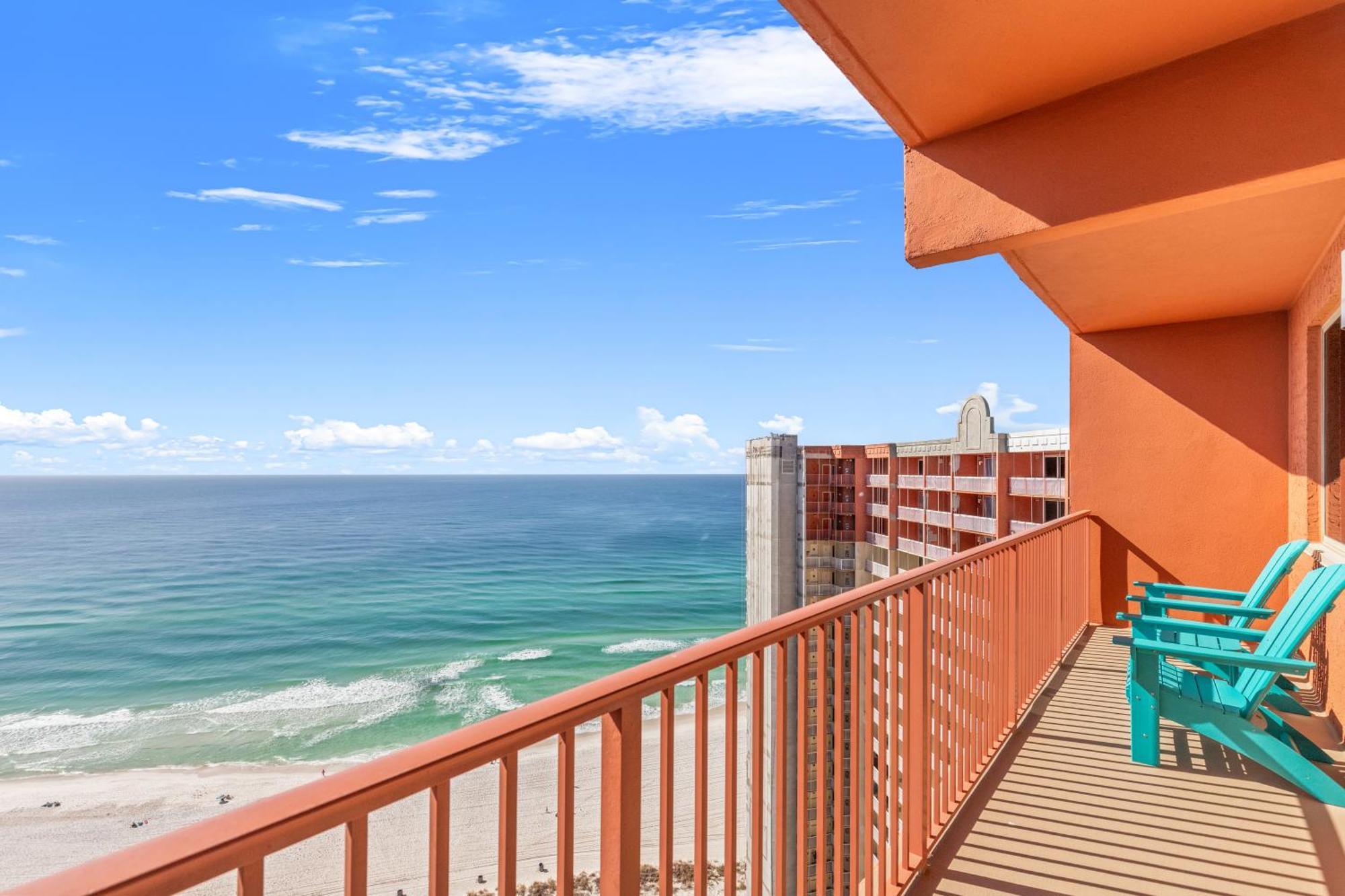 Penthouse With Beautiful Beach Views! 1 Bedroom, 2 Bathroom Penthouse! Panama City Beach Kültér fotó