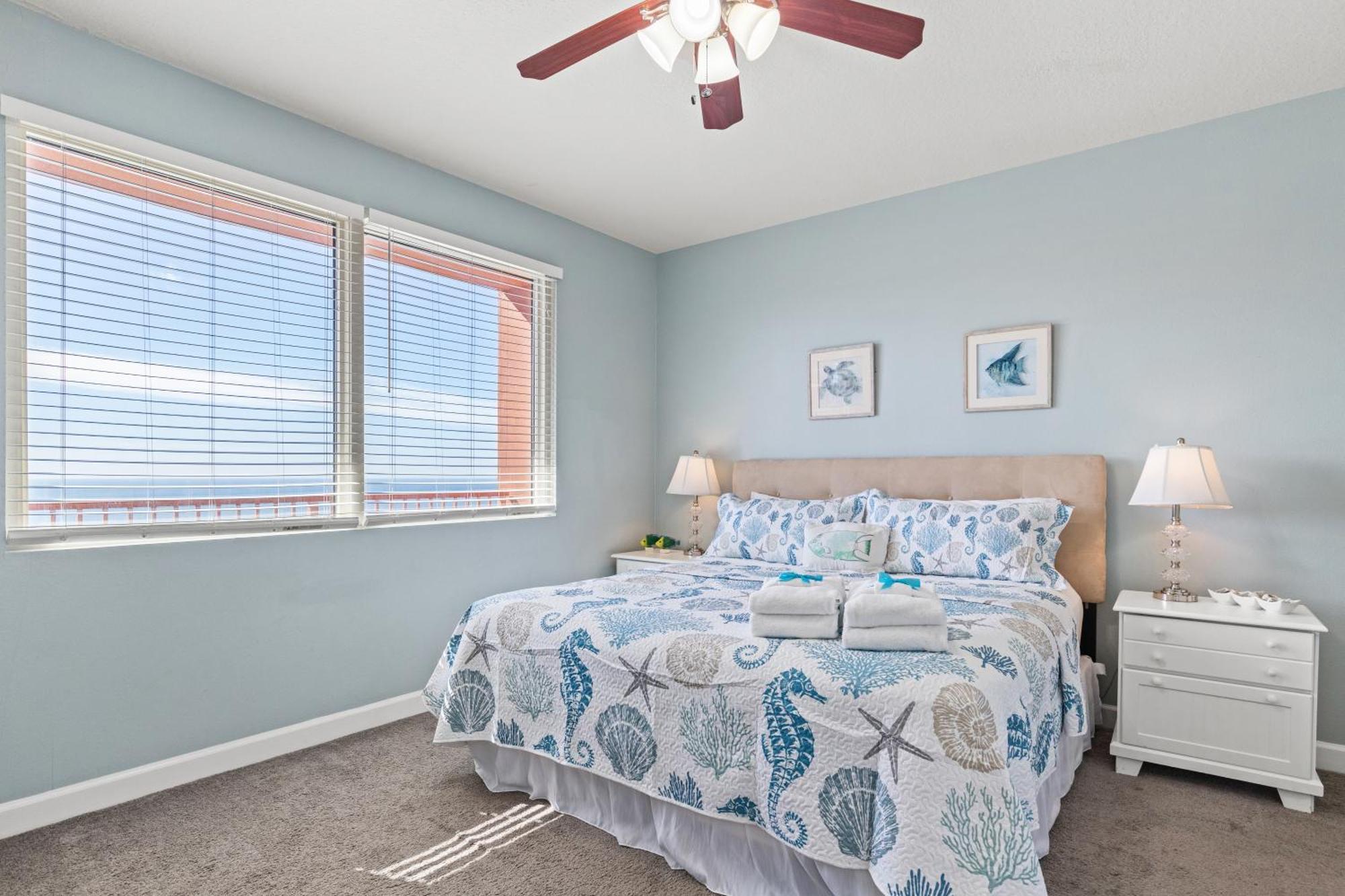 Penthouse With Beautiful Beach Views! 1 Bedroom, 2 Bathroom Penthouse! Panama City Beach Kültér fotó